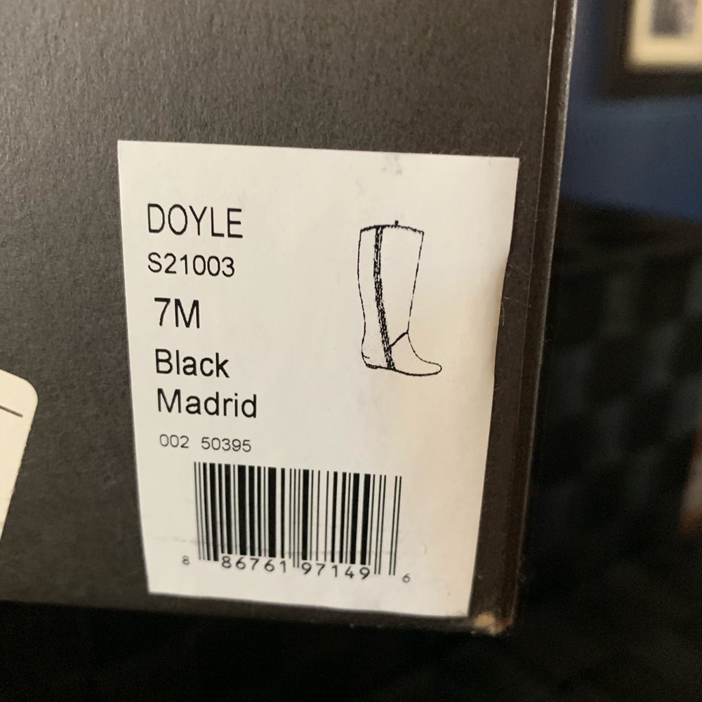 High Boot - Picture 6 of 8